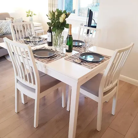 Apartment The Farm House Sleeps 6 Free Parking